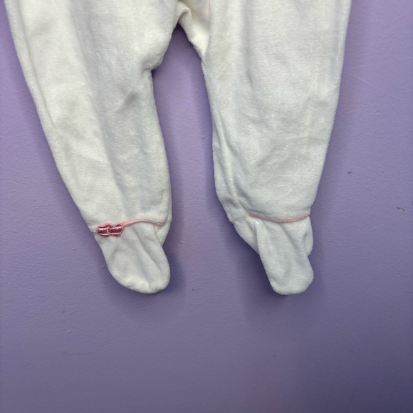 VINTAGE WHITE SMOCKED CAT COLLAR ACCENT PAJAMAS SIZE 3/6 MONTHS - Picture 5 of 6